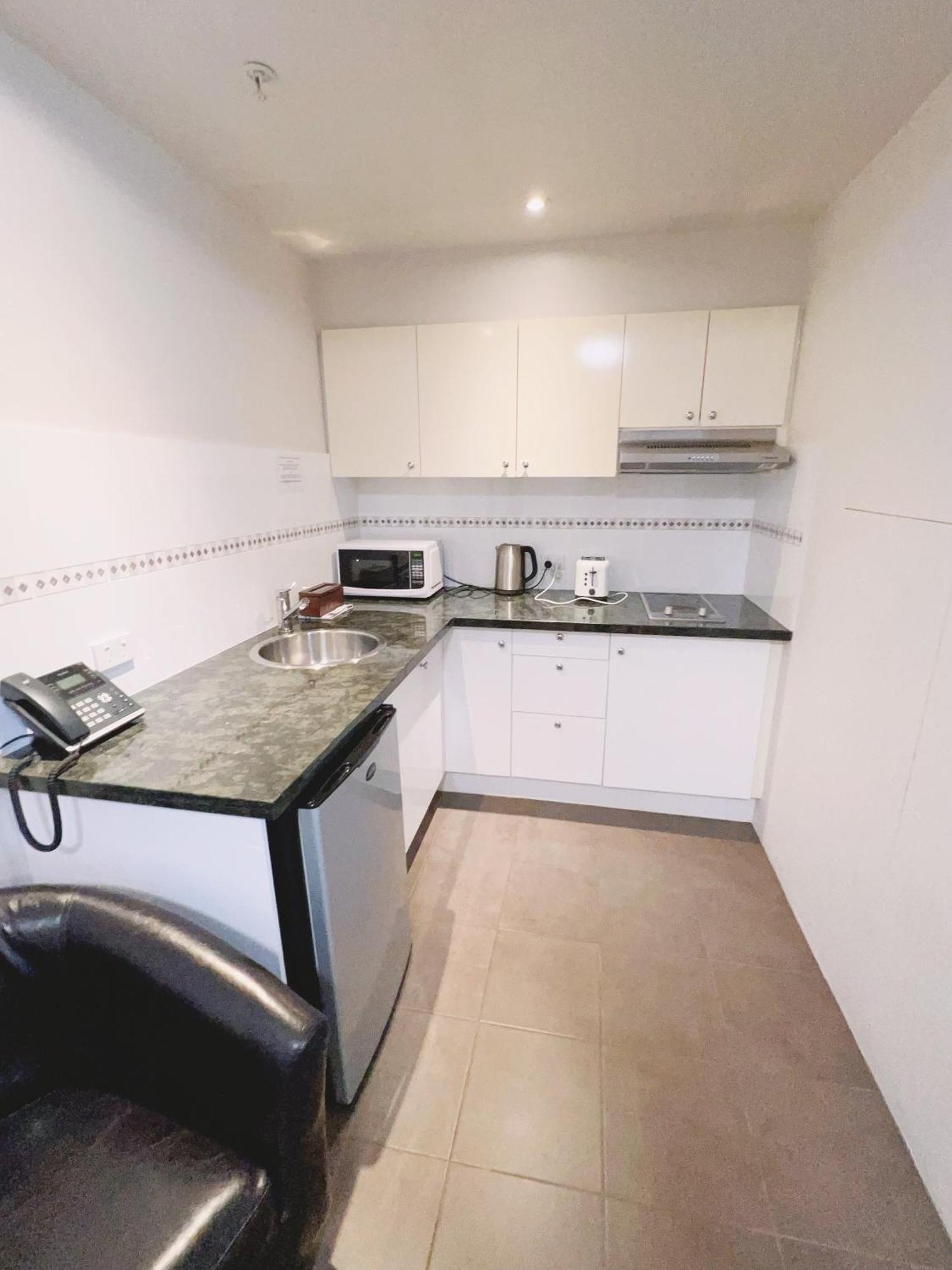 Carlton Lygon Lodge - Close To Melbourne Uni Ngoại thất bức ảnh