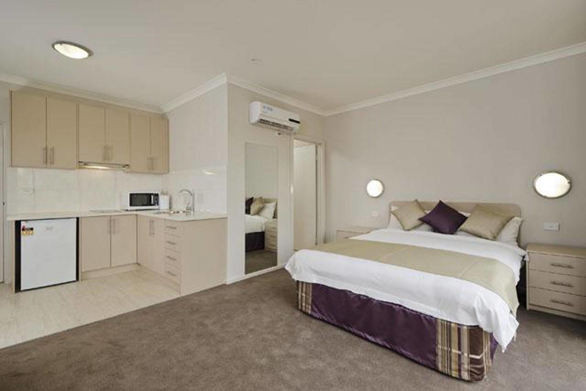 Carlton Lygon Lodge - Close To Melbourne Uni Ngoại thất bức ảnh